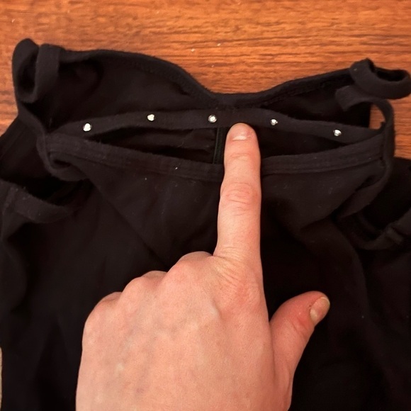 Danskin Freestyle Girls Black Leotard with Studs Size 6 6X - Picture 5 of 5